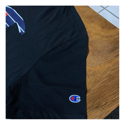 Playera Champion Negro Logo Central Redondo Model 5007